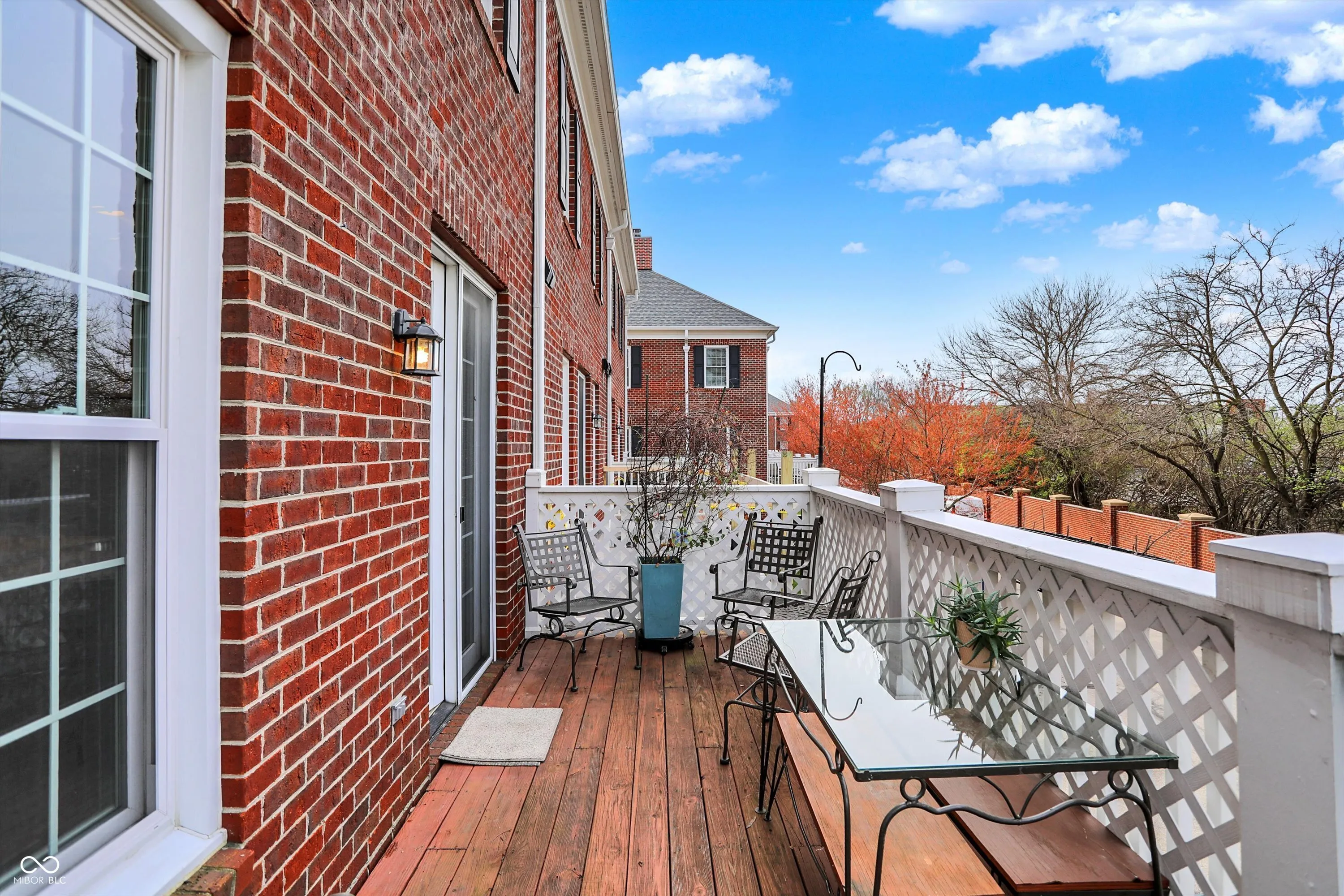 Indianapolis, Indiana 46250, United States, 3 Bedrooms Bedrooms, ,4 BathroomsBathrooms,Residential,Pending,103119