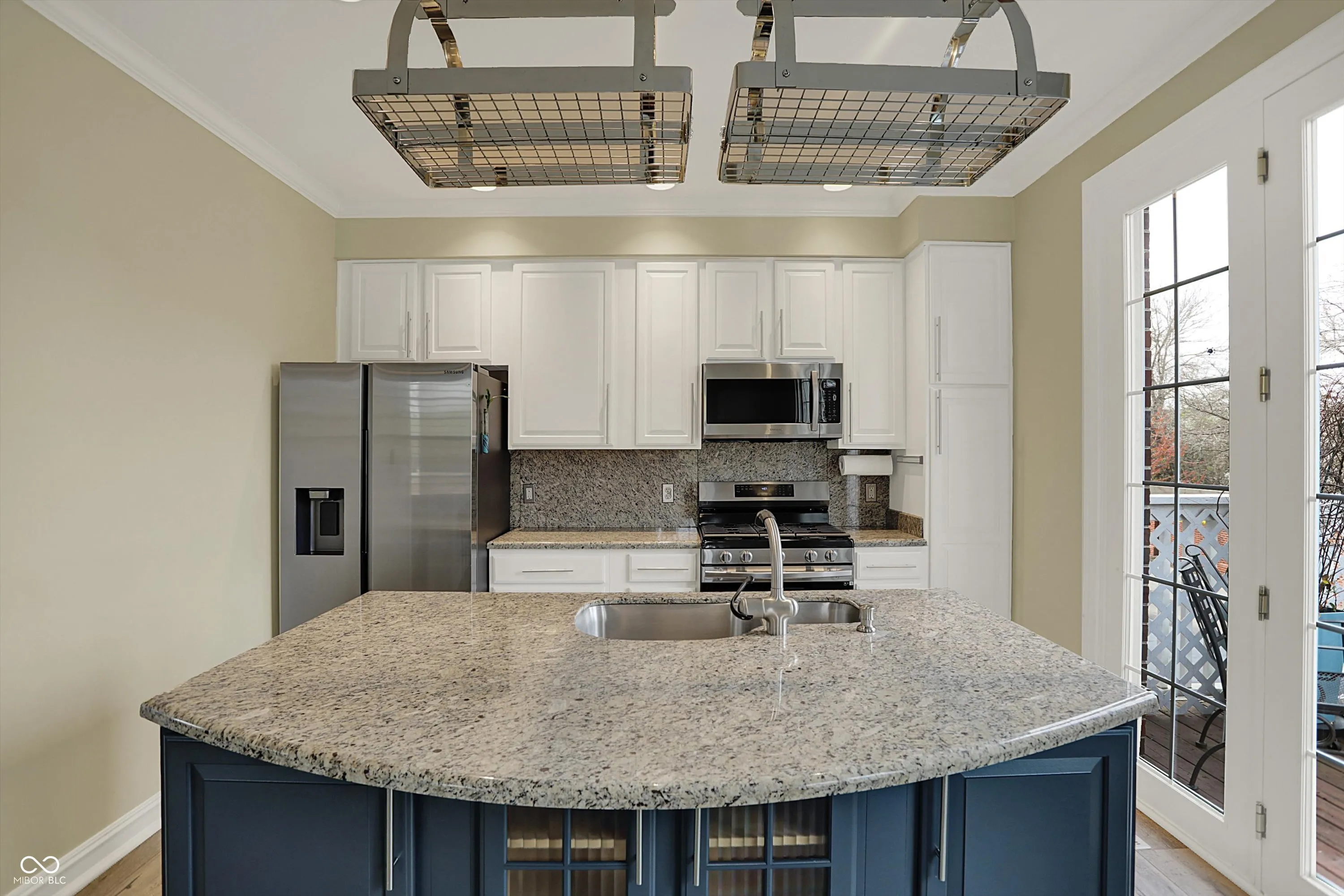 Indianapolis, Indiana 46250, United States, 3 Bedrooms Bedrooms, ,4 BathroomsBathrooms,Residential,Pending,103119