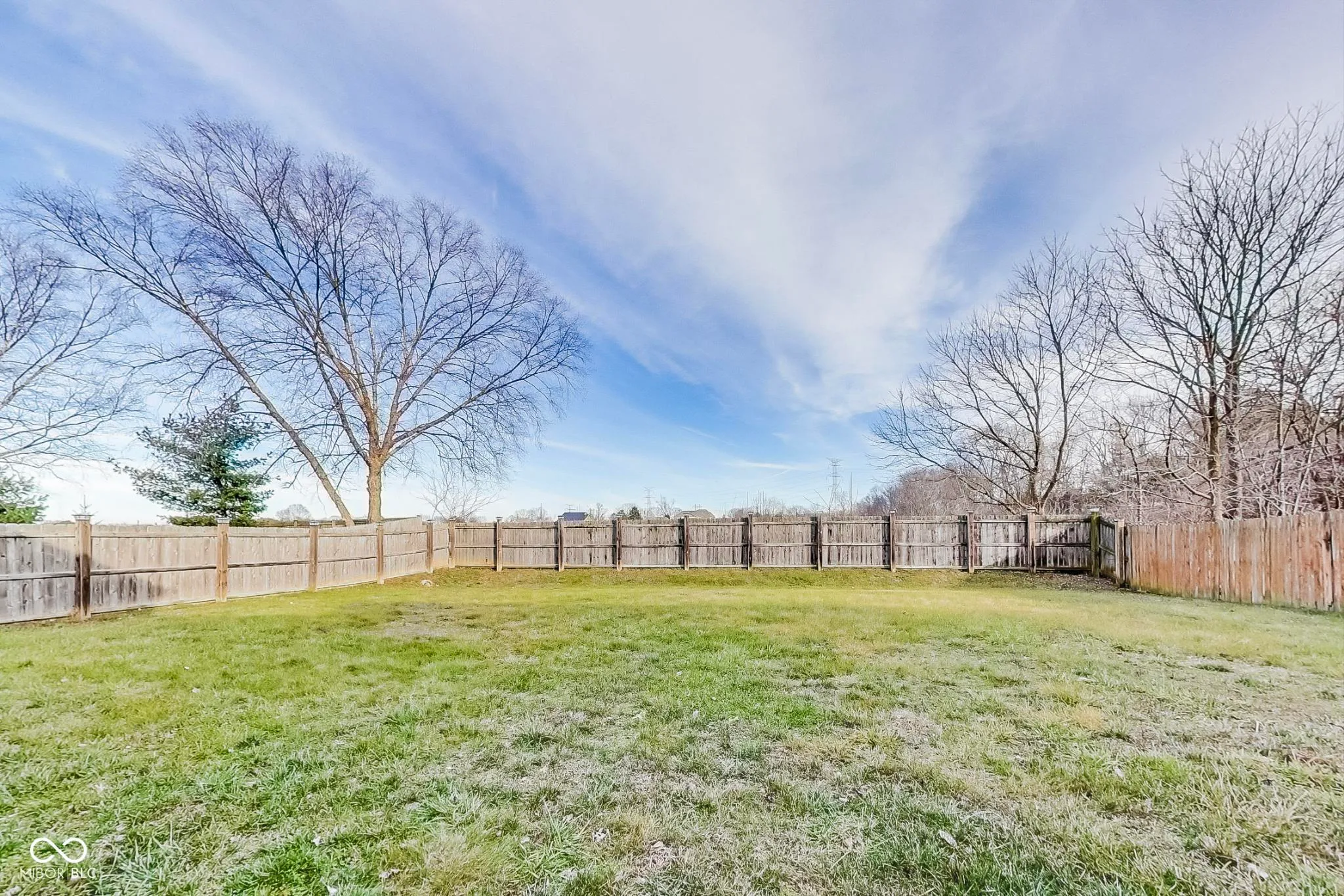 Greenwood, Indiana 46143, United States, 4 Bedrooms Bedrooms, ,3 BathroomsBathrooms,Residential,Pending,23552