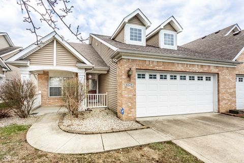 Photo of 6129 Franklin Villas Way, Indianapolis, IN 46237 (MLS # 22090180)