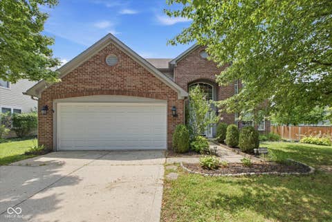 Photo of 10206 Carmine Drive, Noblesville, IN 46060 (MLS # 22114768)