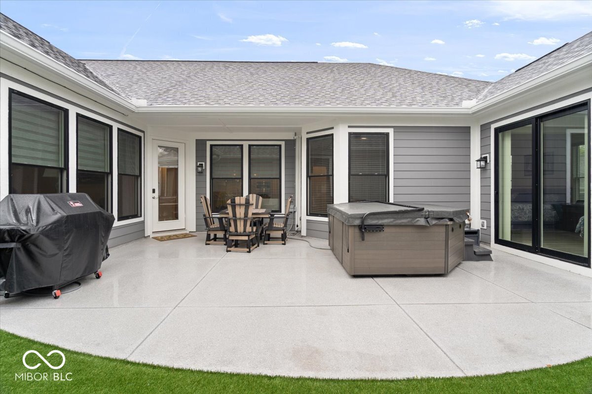9163 Bryce Circle