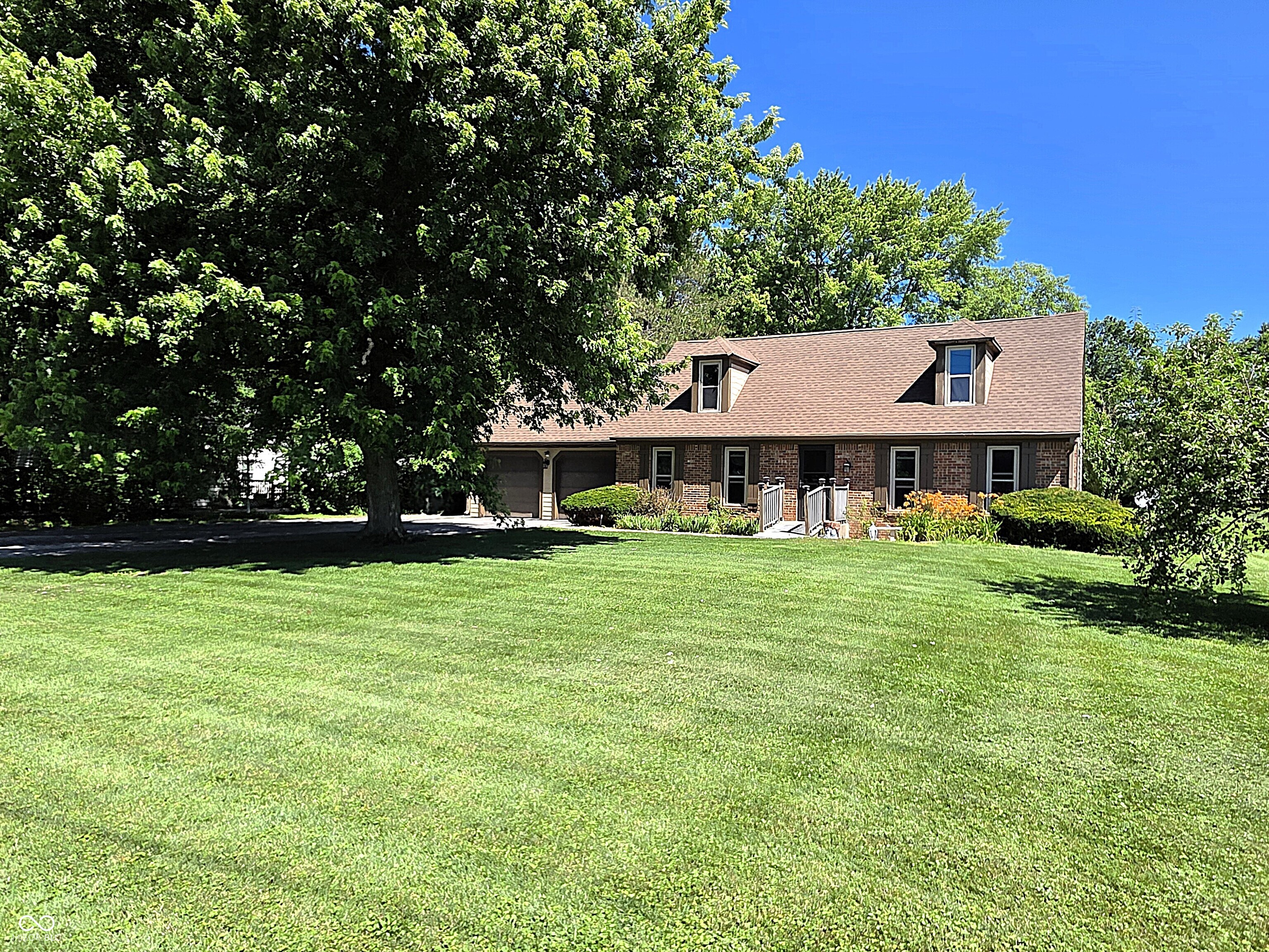 7950 E County Road 300 N