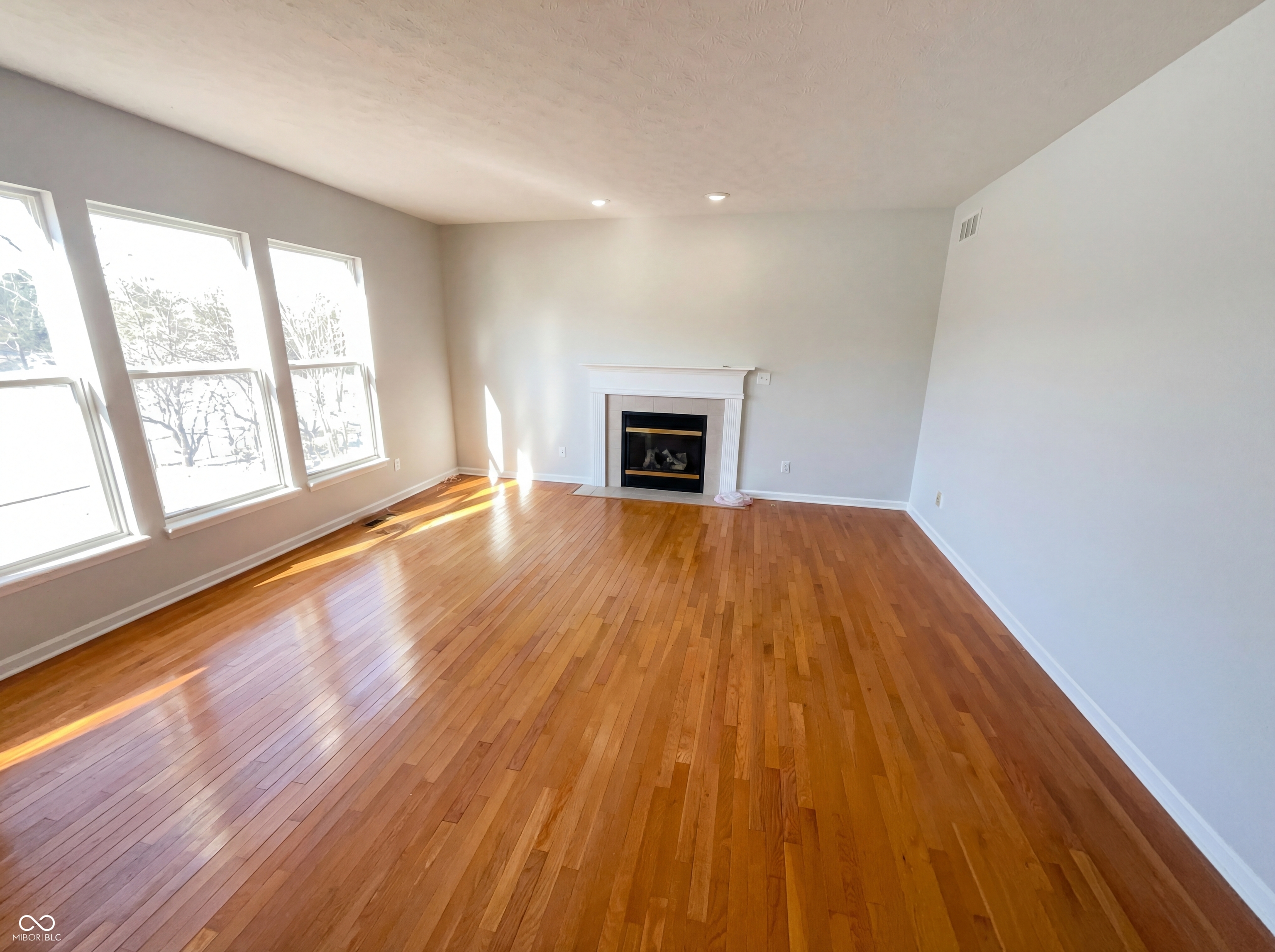 6767 Woodcliff Circle