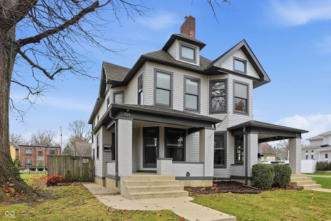 Photo of 1526 Carrollton Avenue, Indianapolis, IN 46202 (MLS # 22075036)