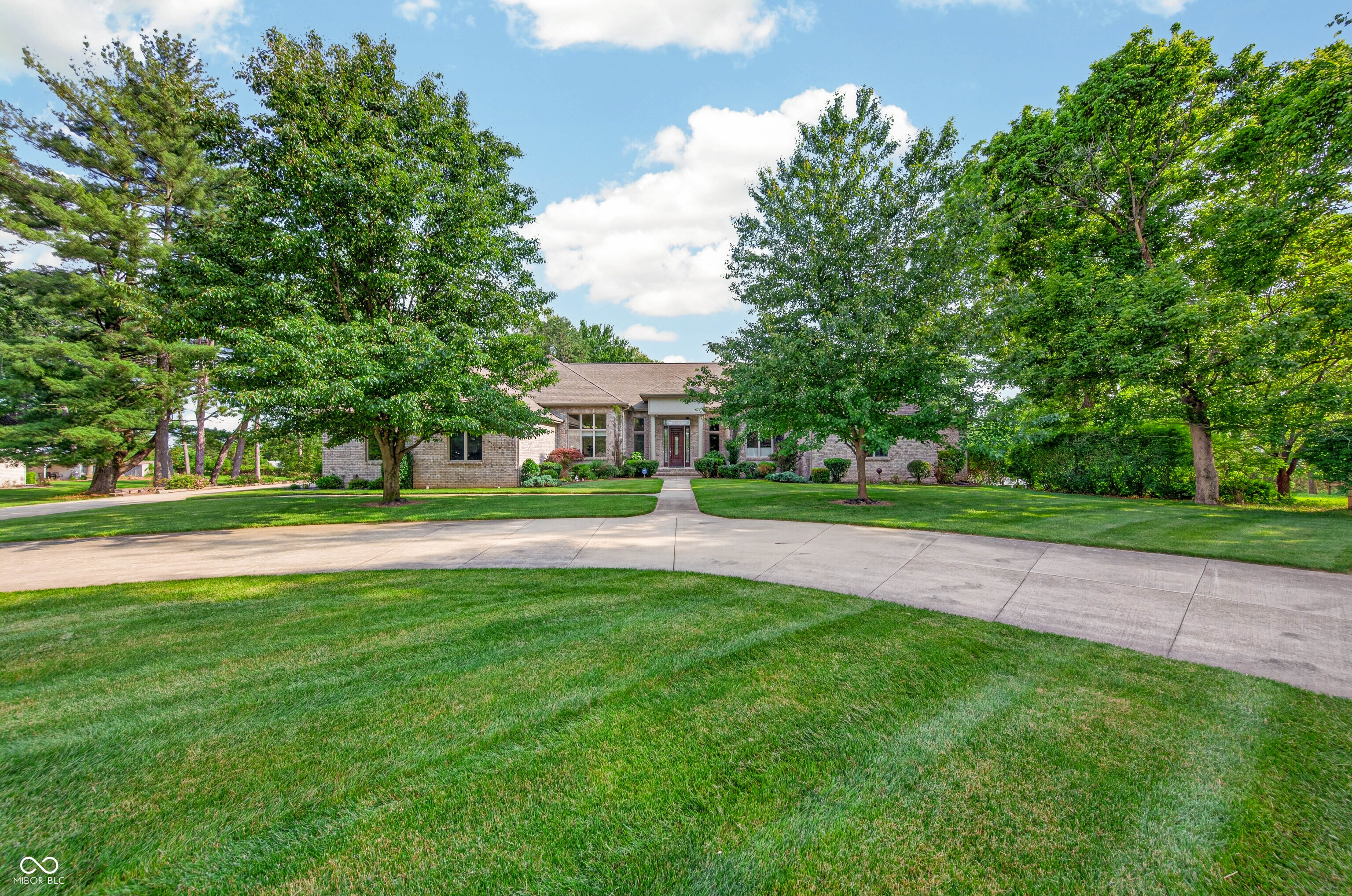3355 W Carr Hill Road