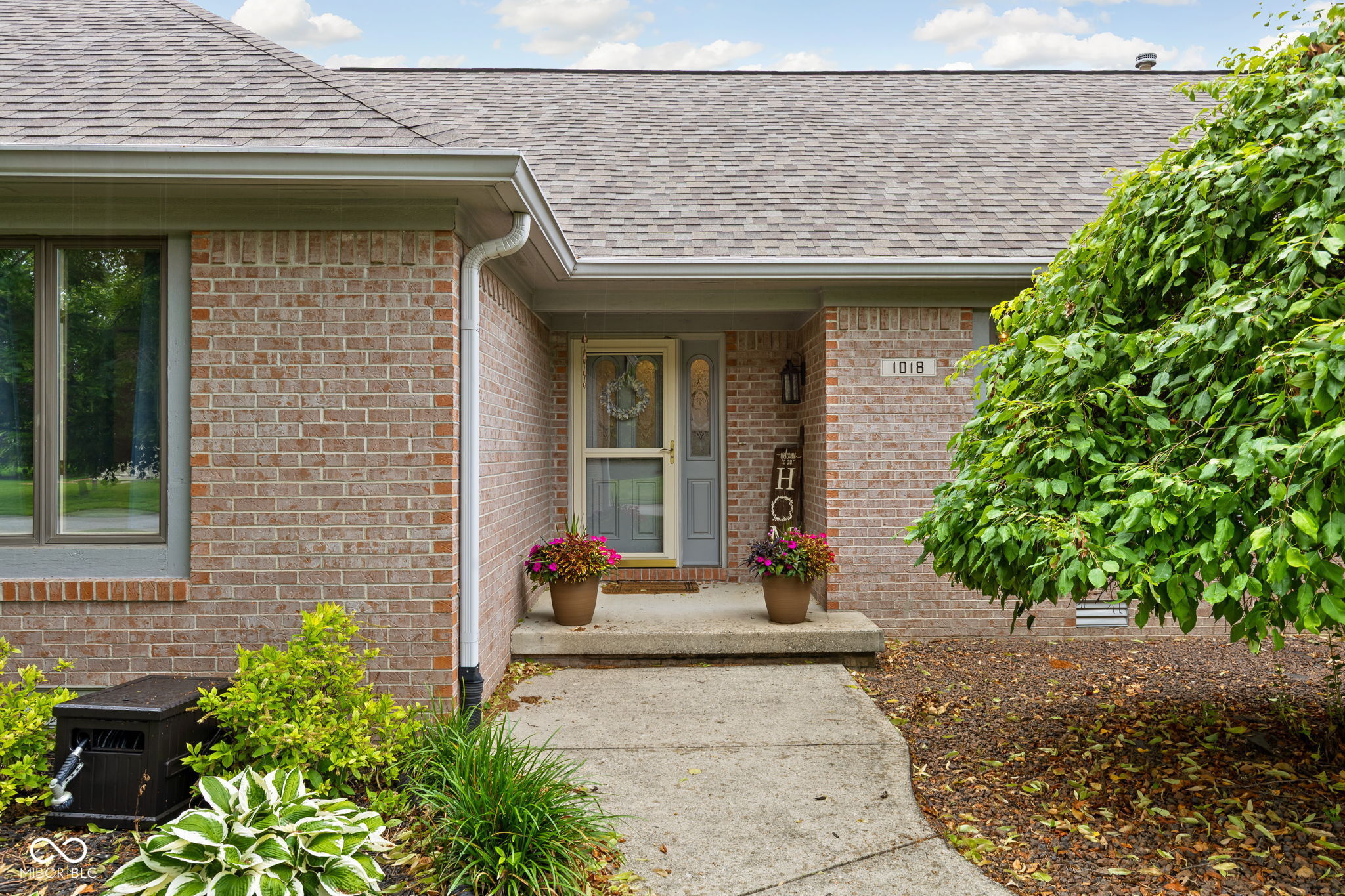 1018 Lakewood South Drive