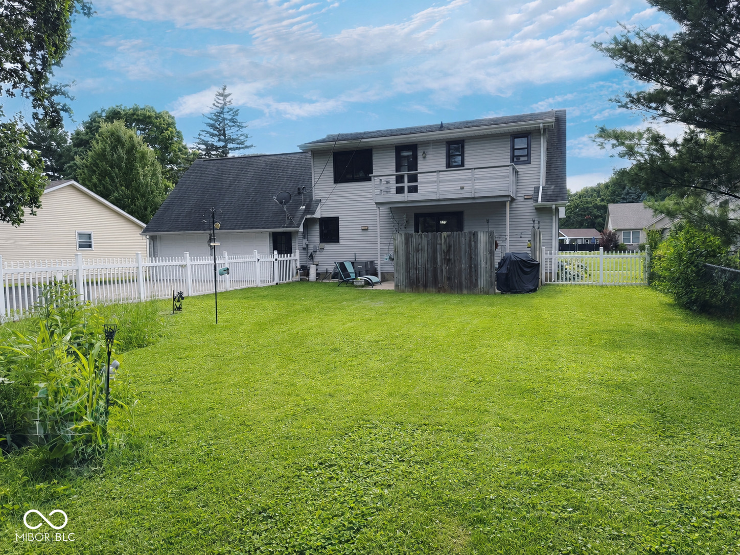 439 Greenacres Drive