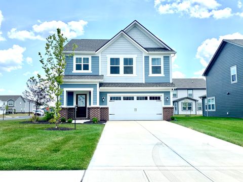 Photo of 6633 Willow Way, McCordsville, IN 46055 (MLS # 22050613)