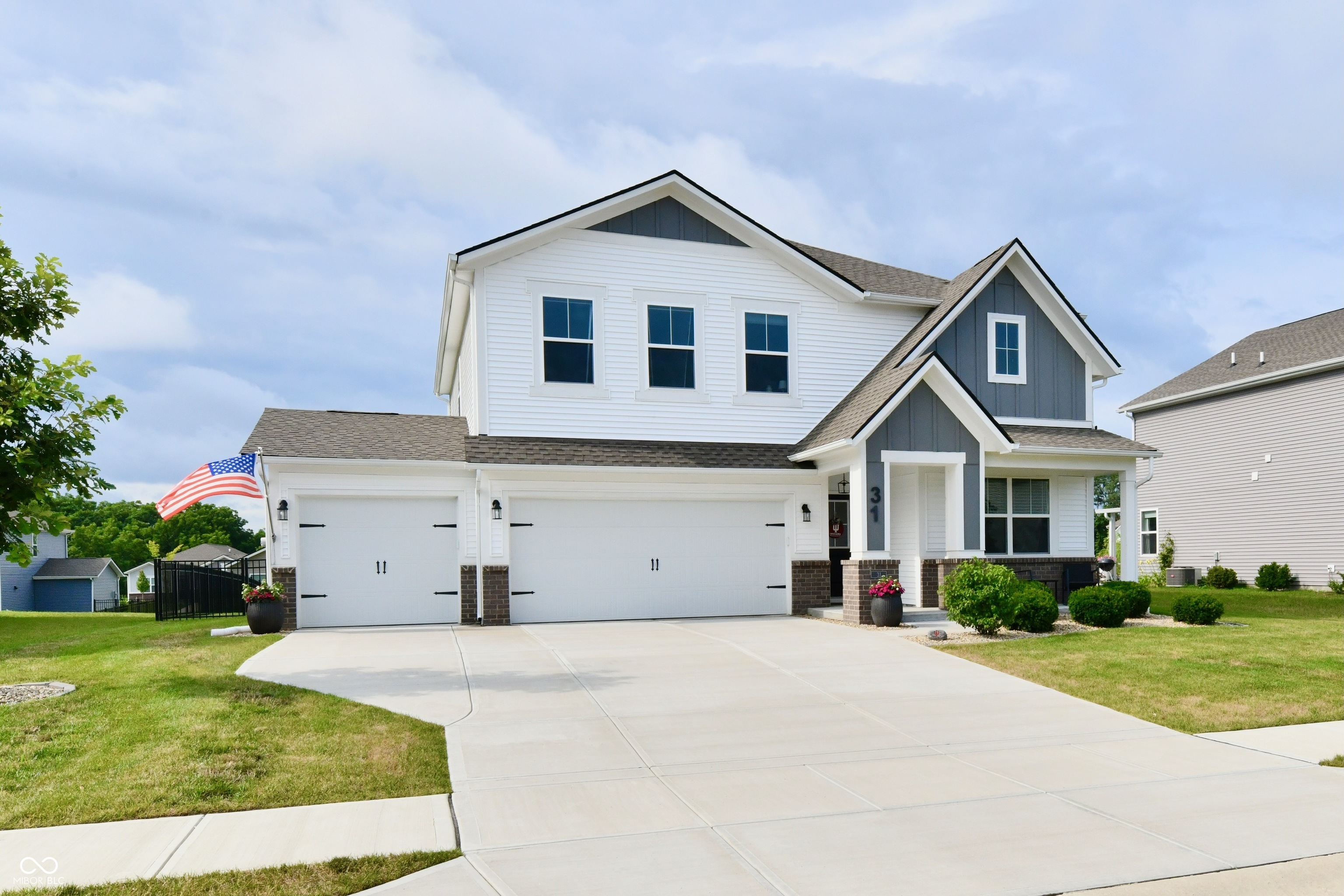 31 Hollister Way