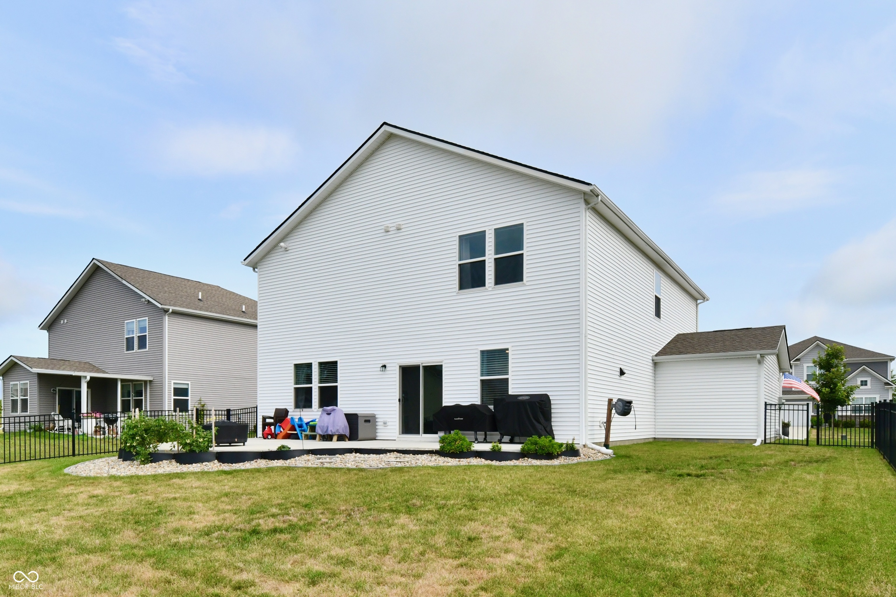 31 Hollister Way