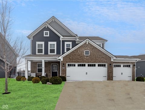 Photo of 16402 Sedalia Drive, Fishers, IN 46040 (MLS # 22086013)