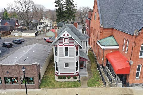 Photo for 227 E Jefferson Street