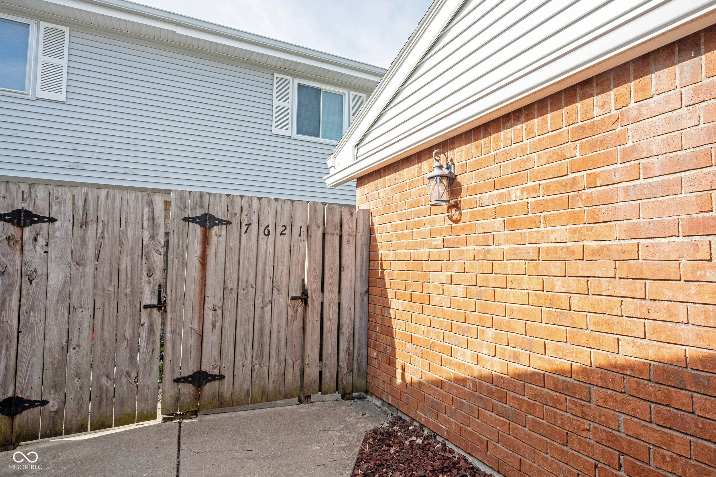 7621 Vintage Court