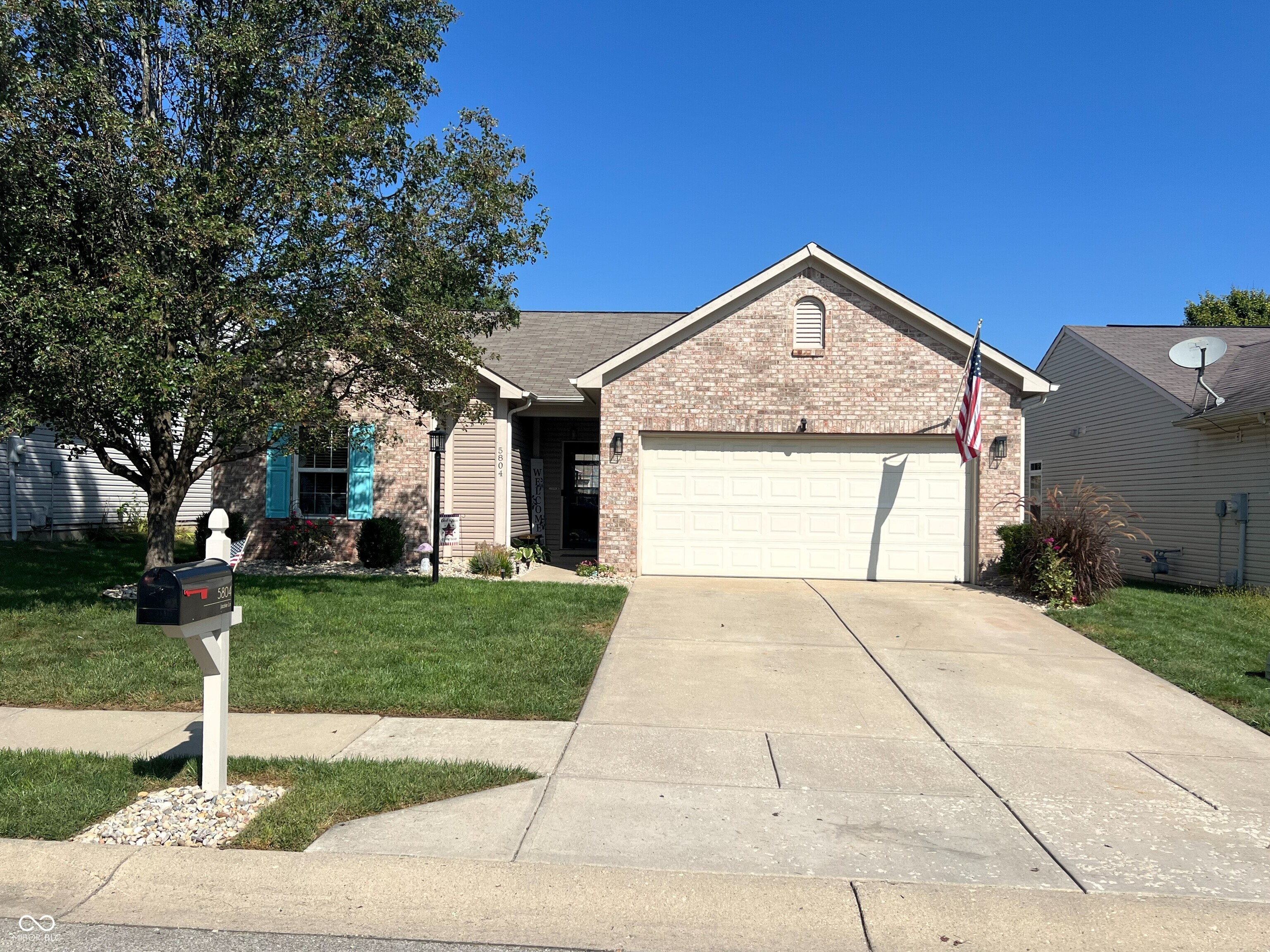 5804 Jackie Lane