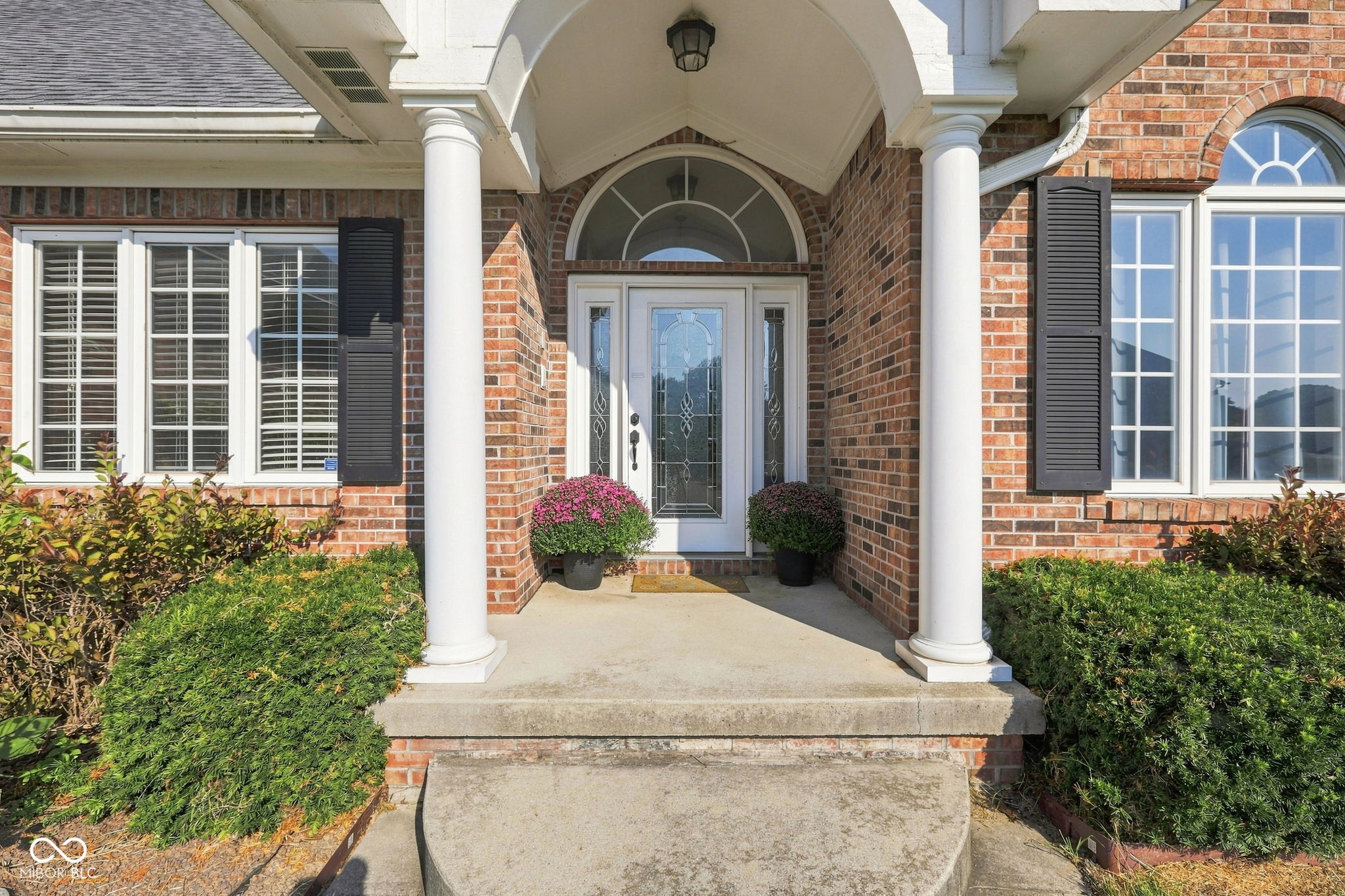 7630 Bluebird Court