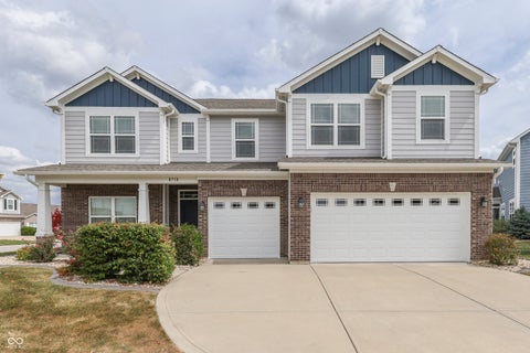 Photo of 8718 Rowling Way, Indianapolis, IN 46239 (MLS # 22125132)