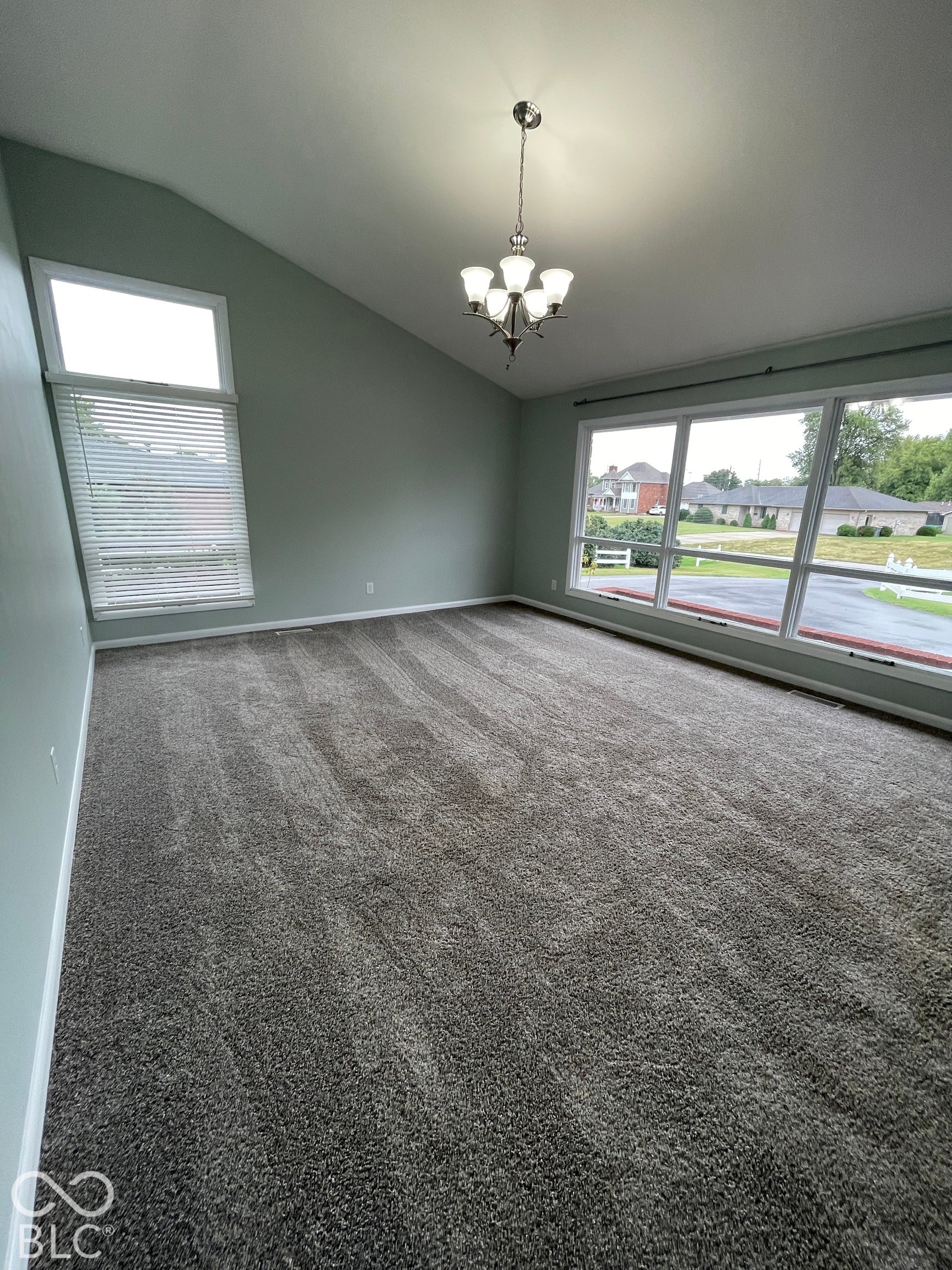 465 Manor Drive