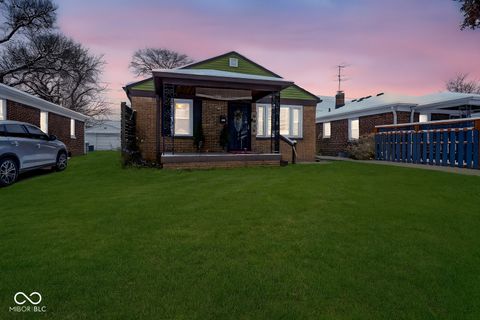 Photo of 5029 Hillside Avenue, Indianapolis, IN 46205 (MLS # 22075157)