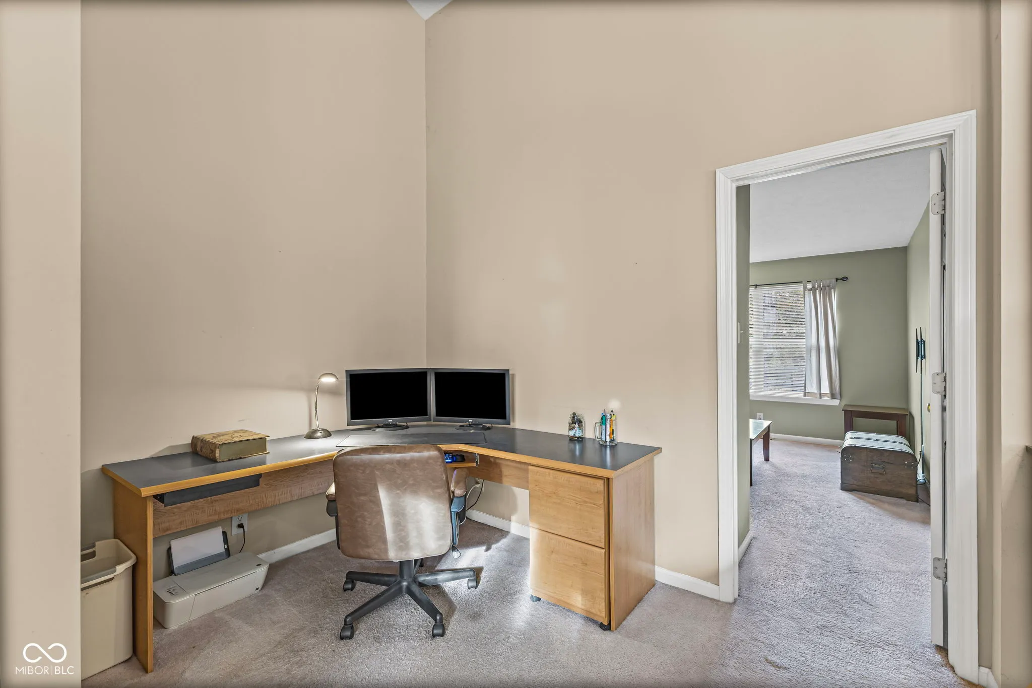 Carmel, Indiana 46033, United States, 3 Bedrooms Bedrooms, ,2 BathroomsBathrooms,Residential,Active,221711