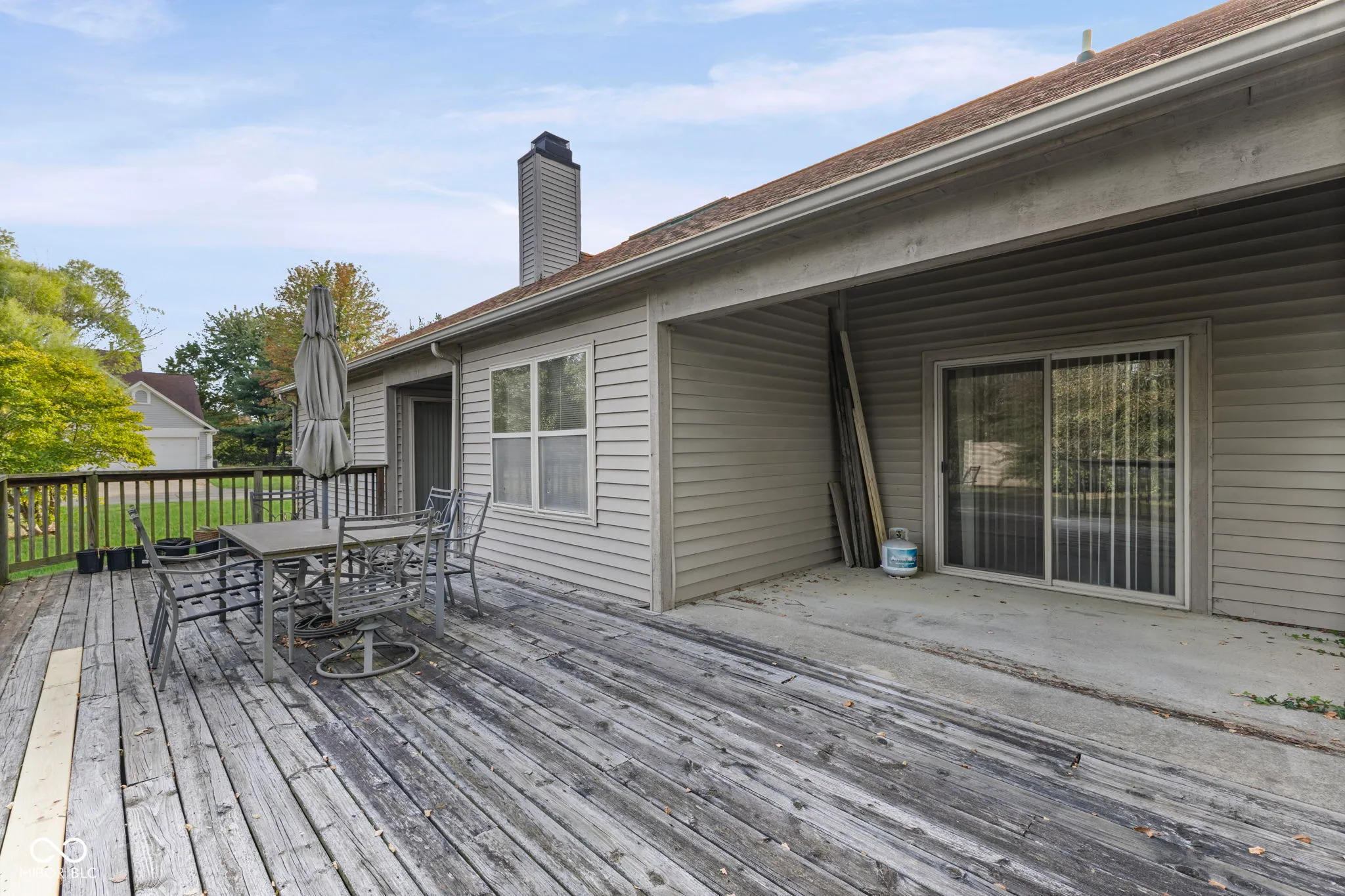 Carmel, Indiana 46033, United States, 3 Bedrooms Bedrooms, ,2 BathroomsBathrooms,Residential,Active,221711