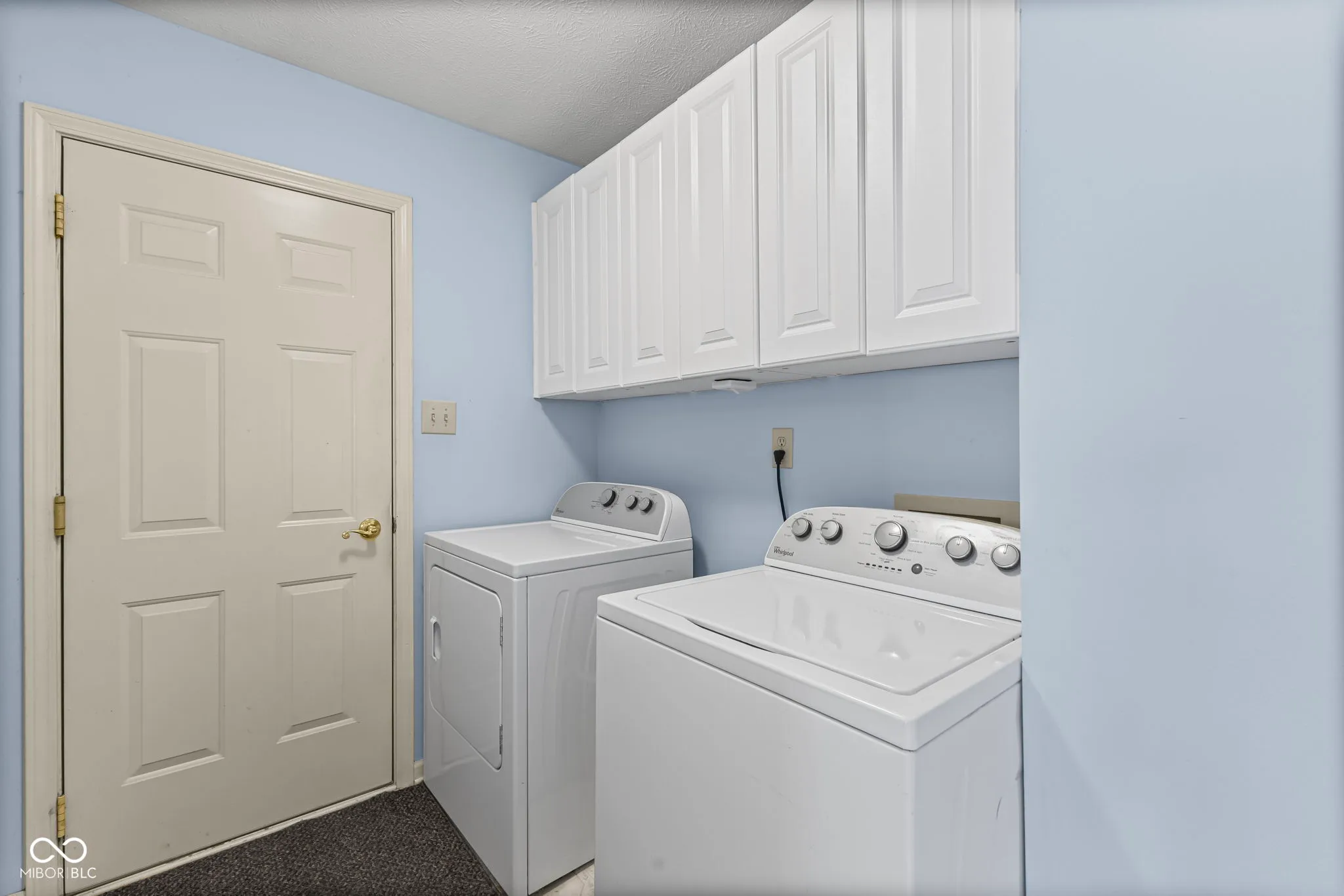 Carmel, Indiana 46033, United States, 3 Bedrooms Bedrooms, ,2 BathroomsBathrooms,Residential,Active,221711