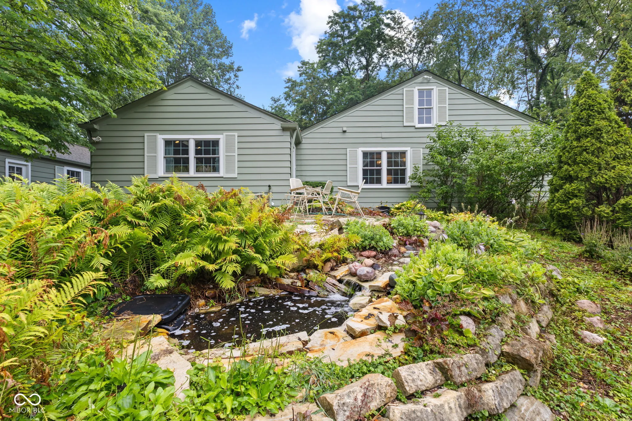 Indianapolis, Indiana 46240, United States, 3 Bedrooms Bedrooms, ,3 BathroomsBathrooms,Residential,Pending,173462