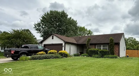 8123 Summertree Court, Indianapolis, IN 46256 - MLS#: 22040079