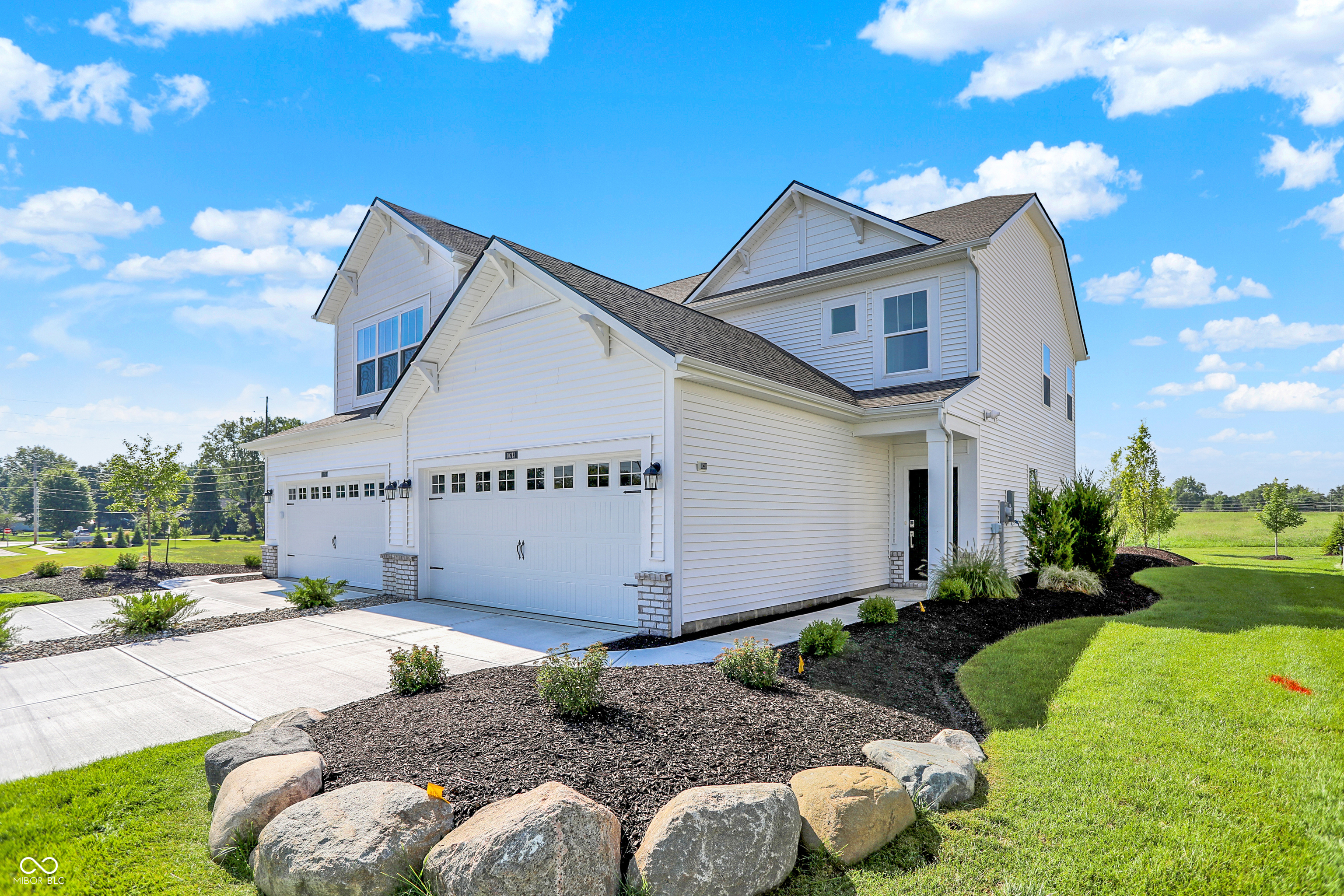 10713 Mangrove Drive