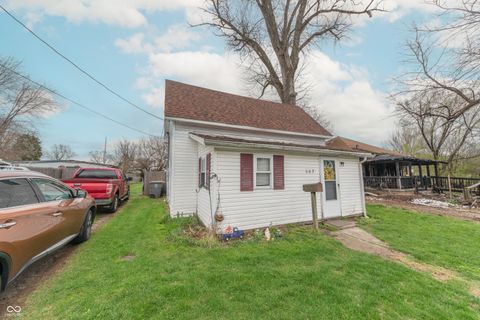 Photo of 663 S Vine Street, Seymour, IN 47274 (MLS # 22091783)