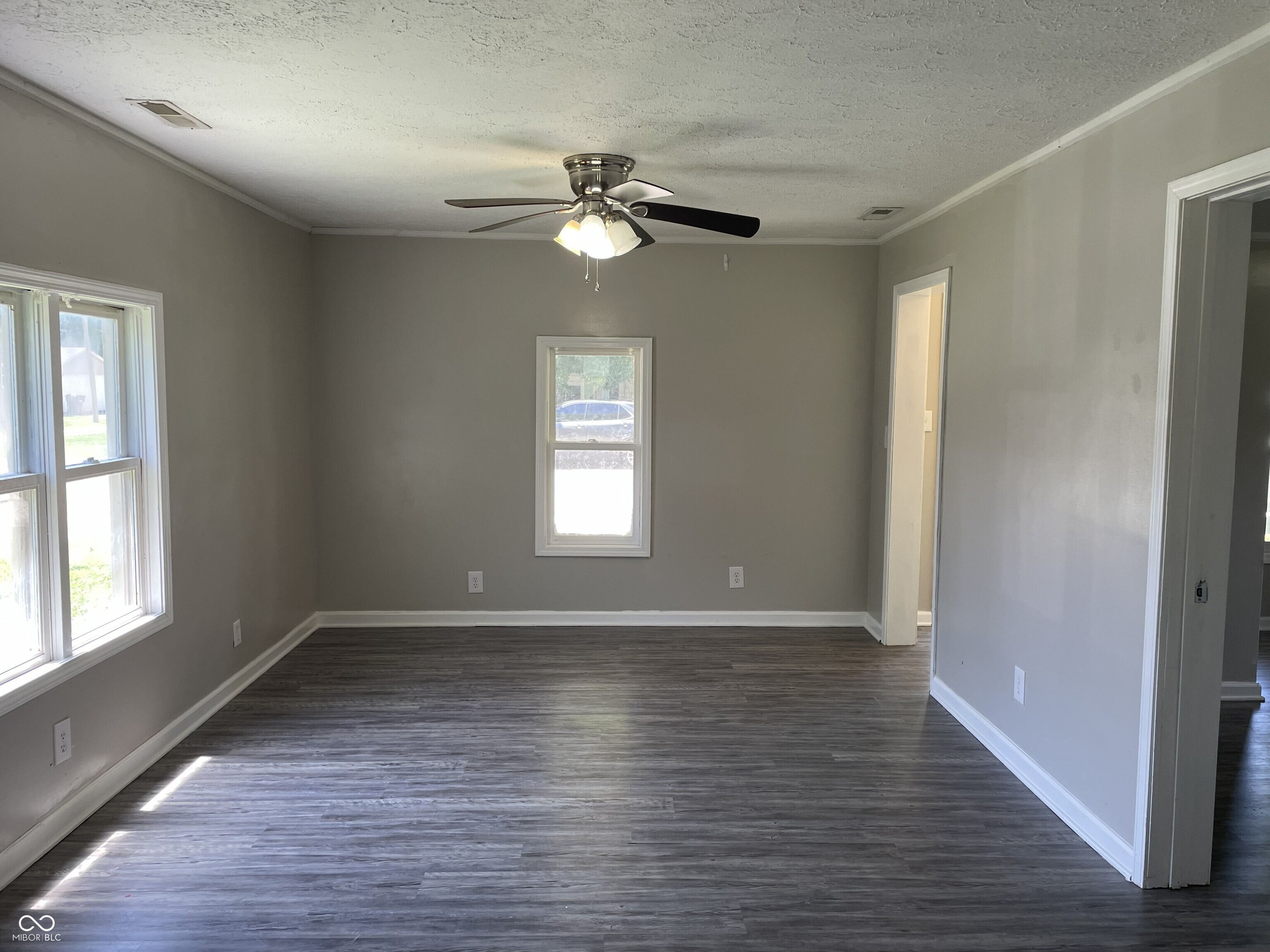 119 N Blue River Drive