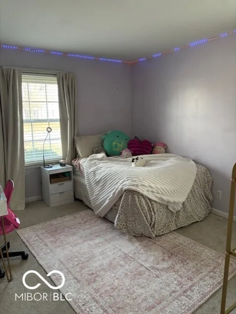 Columbus, Indiana 47203, United States, 3 Bedrooms Bedrooms, ,1 BathroomBathrooms,Residential,Pending,5616