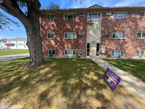 Photo for 1142 Evans Avenue 1