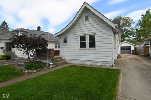 Photo of 156 E Pleasant Run Parkway North Drive, Indianapolis, IN 46225 (MLS # 22097669)