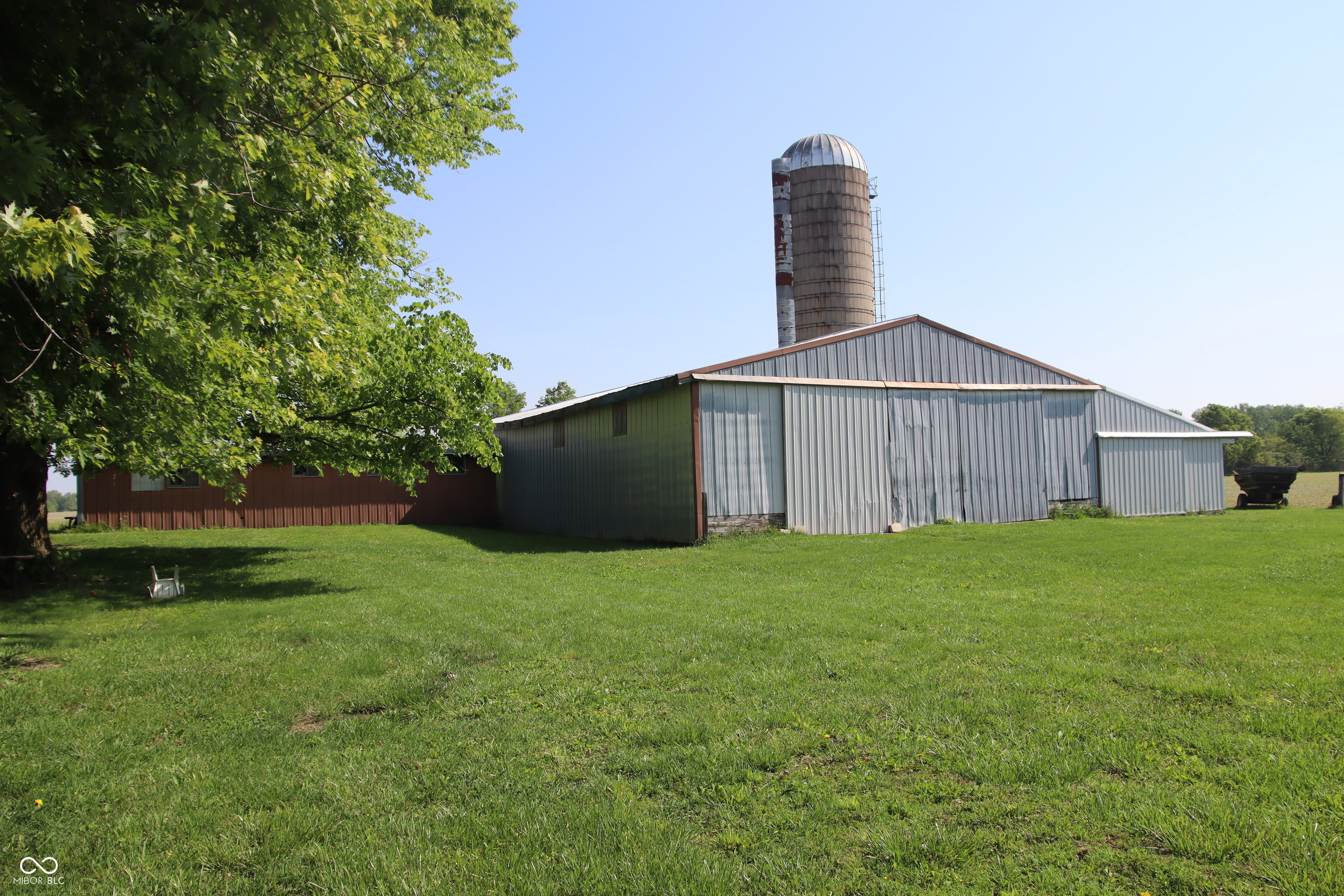 10259 N 400 E