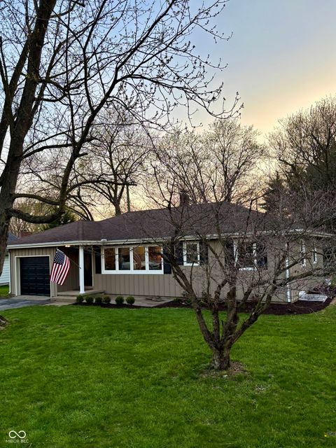 Photo of 104 Mohawk Drive, Flora, IN 46929 (MLS # 22094660)