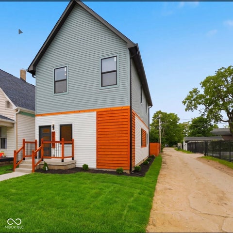 Photo of 2954 Highland Place, Indianapolis, IN 46208 (MLS # 22095031)