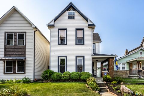Photo of 317 Parkway Avenue, Indianapolis, IN 46225 (MLS # 22116643)
