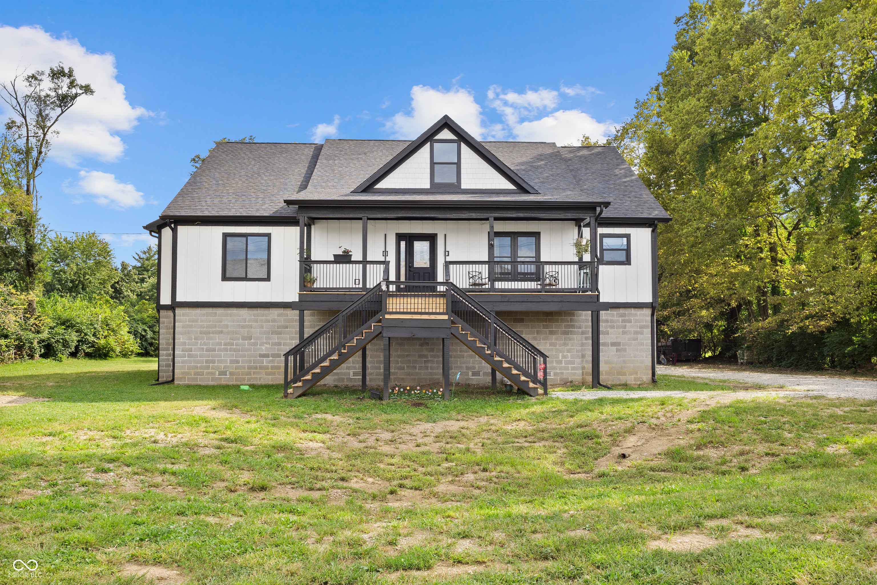 3445 W Thompson Road