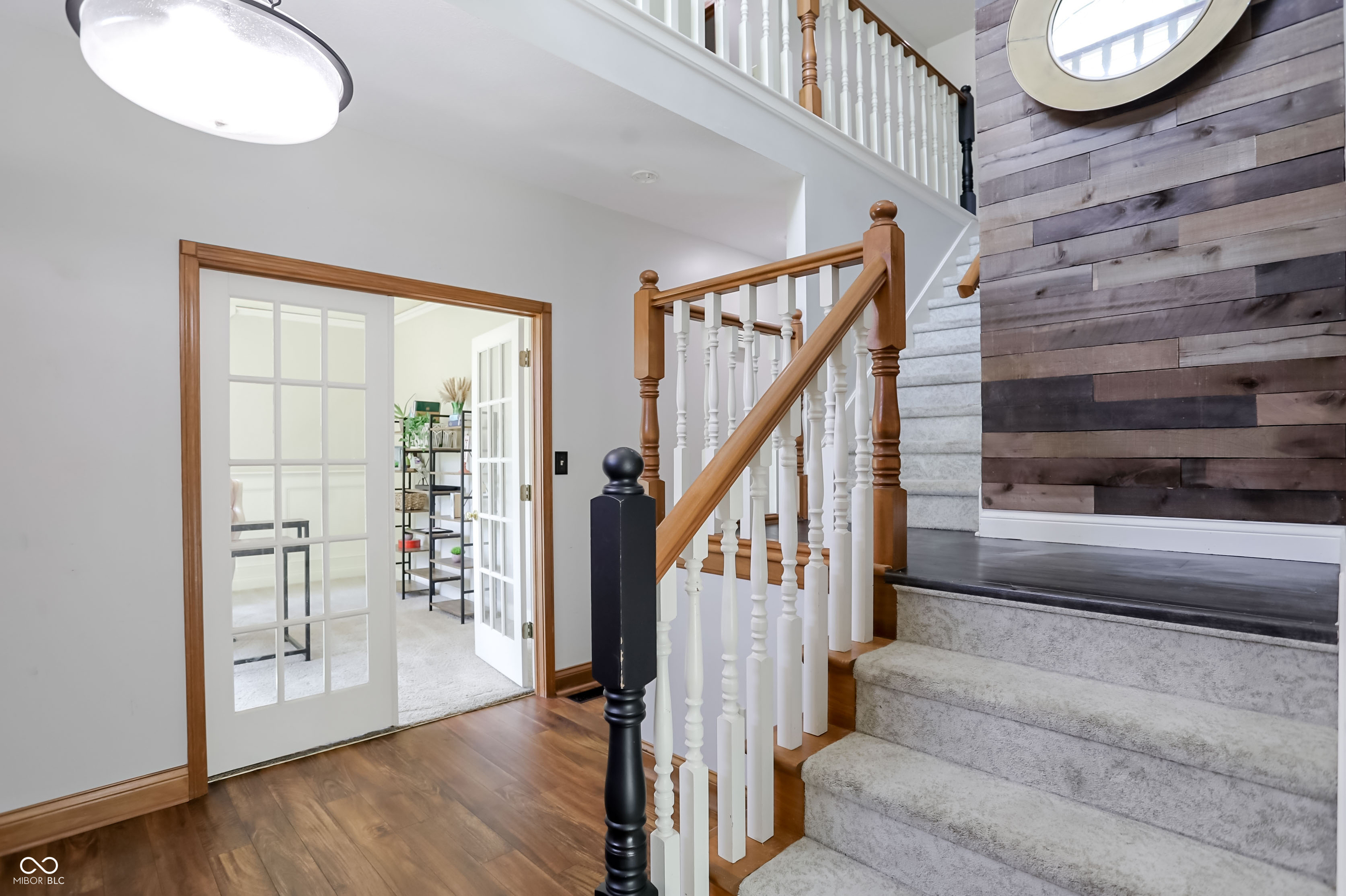 1159 Paris Drive
