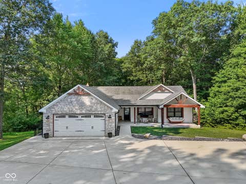 Photo of 5079 W Big Hurricane Road, Martinsville, IN 46151 (MLS # 22115234)