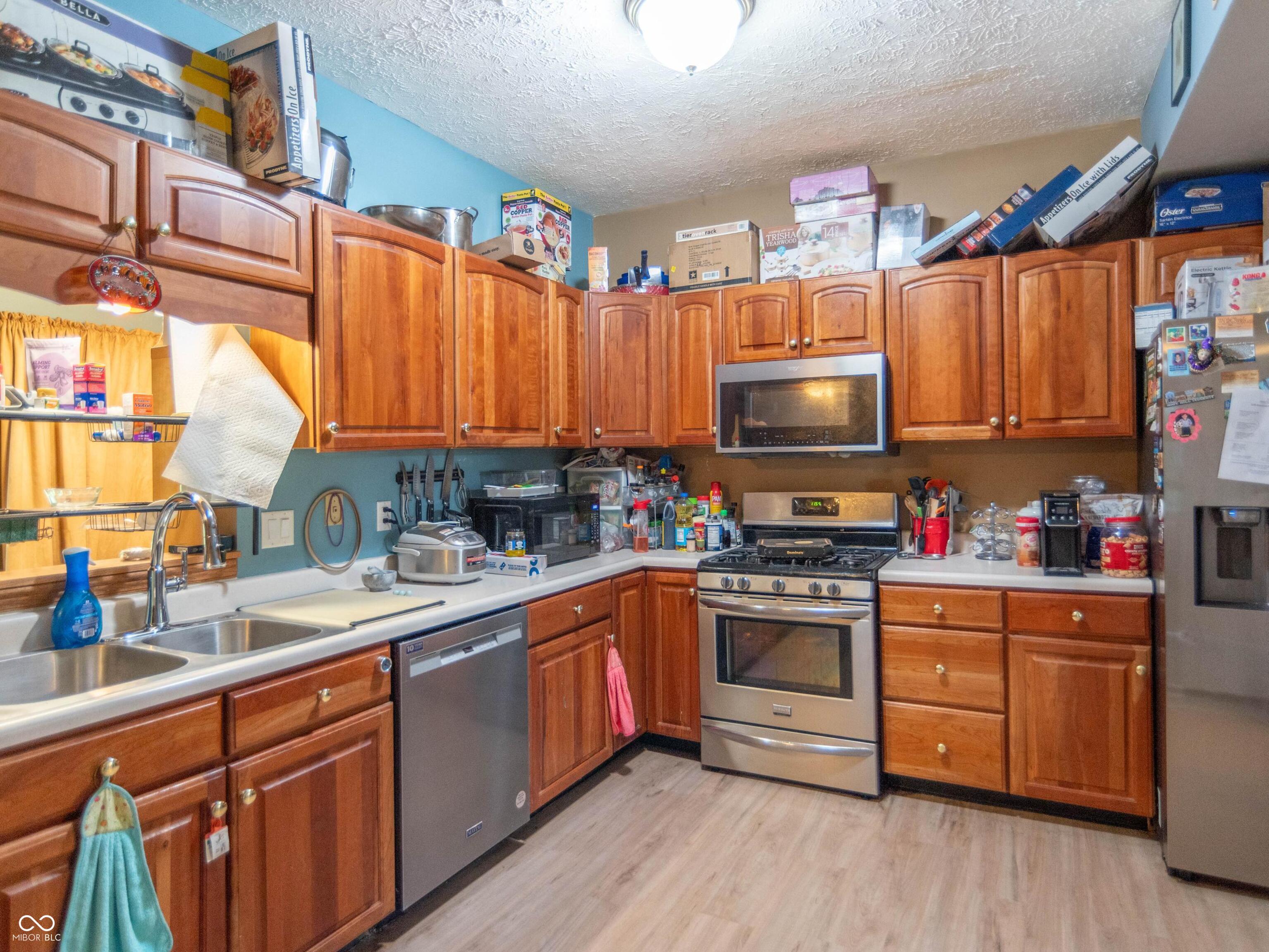 8232 Cardinal Court