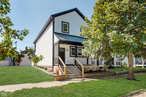 Photo of 1329 Marlowe Avenue, Indianapolis, IN 46202 (MLS # 22068171)