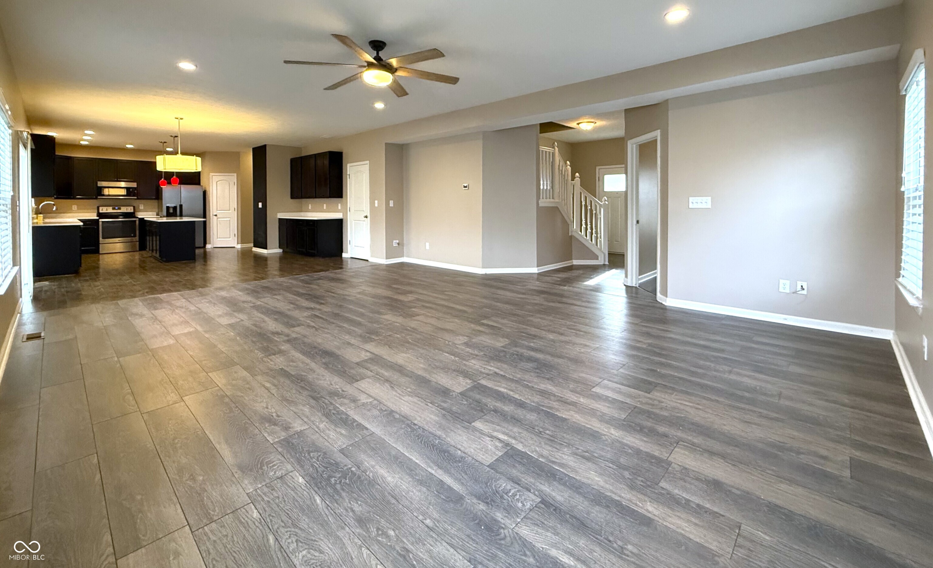 1675 Devonshire Avenue