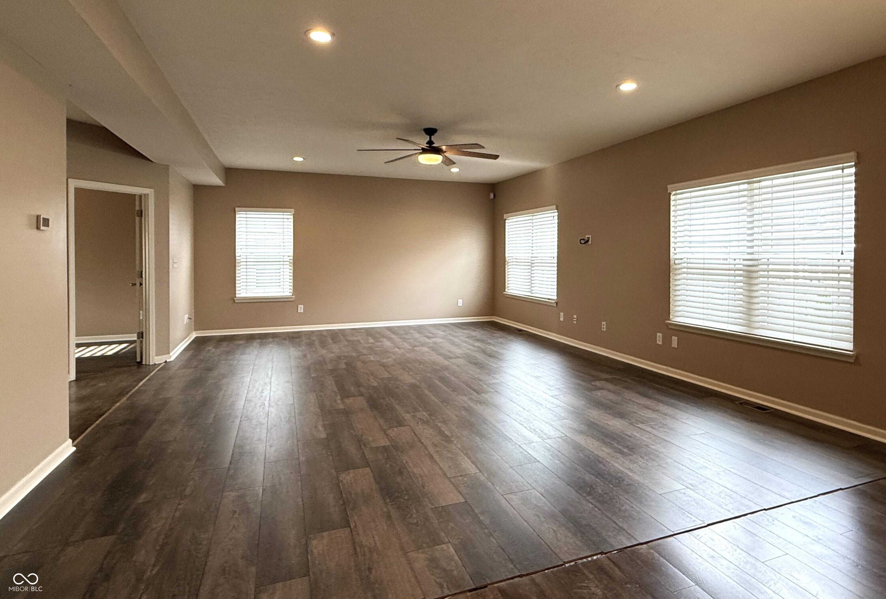 1675 Devonshire Avenue