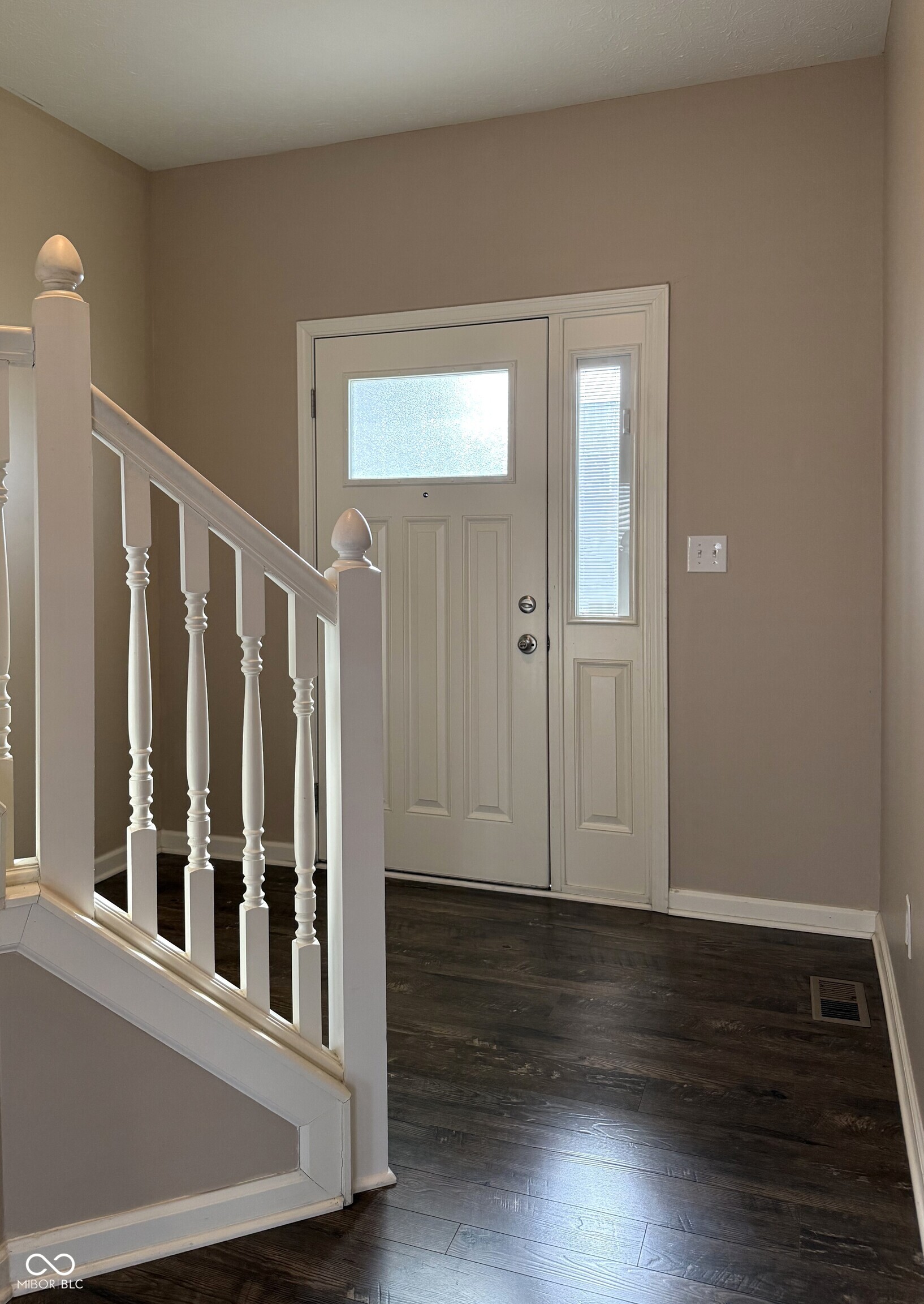 1675 Devonshire Avenue