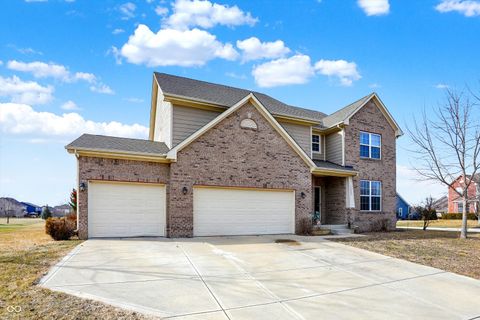 Photo of 16457 Anderson Way, Noblesville, IN 46062 (MLS # 22021112)