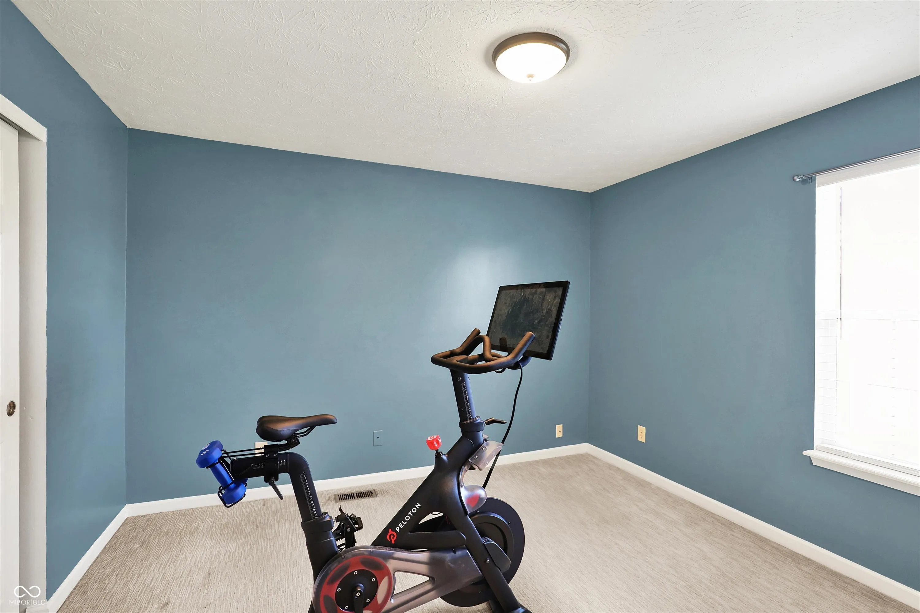 Indianapolis, Indiana 46254, United States, 3 Bedrooms Bedrooms, ,3 BathroomsBathrooms,Residential,Pending,132507