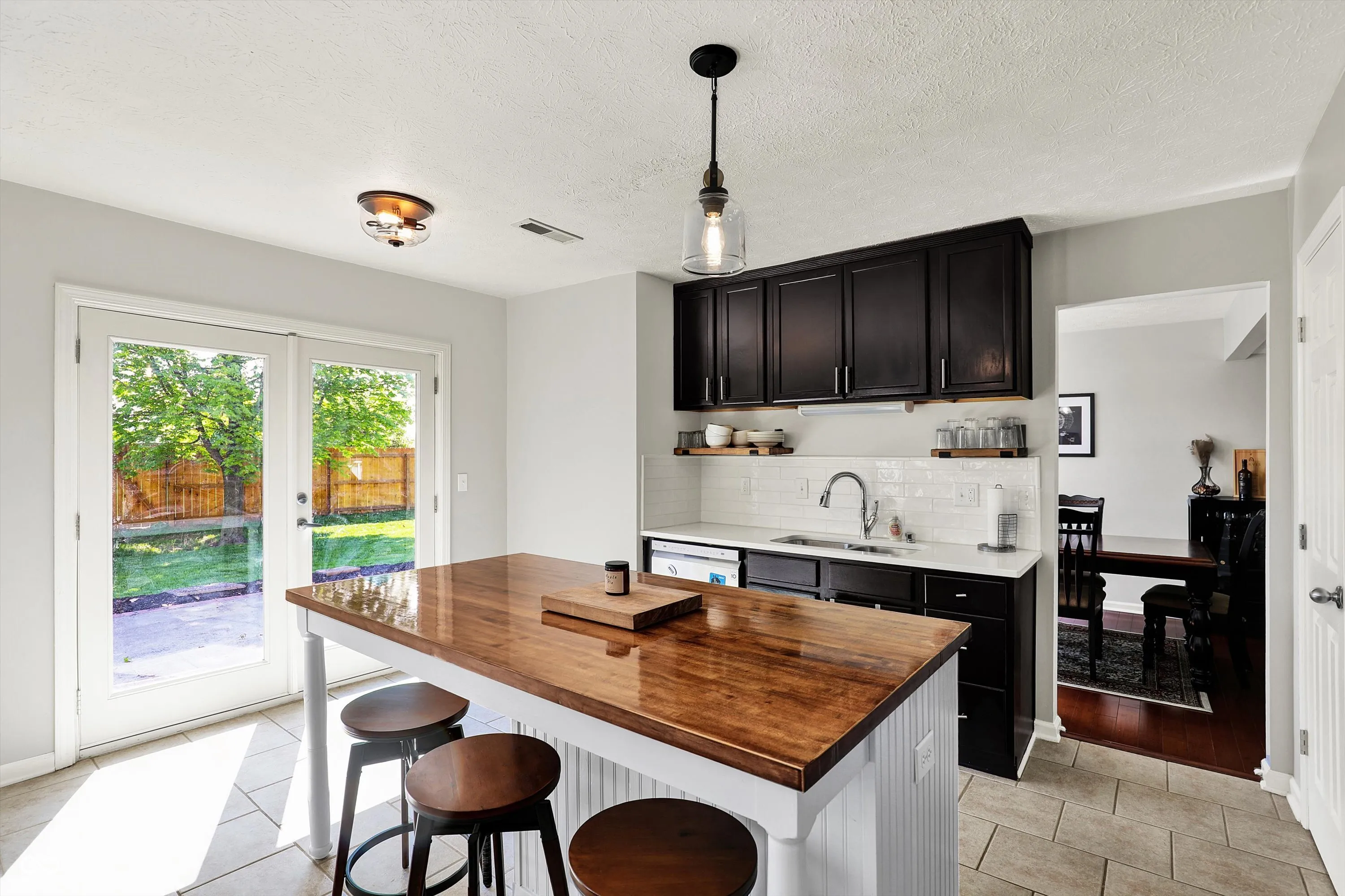 Indianapolis, Indiana 46254, United States, 3 Bedrooms Bedrooms, ,3 BathroomsBathrooms,Residential,Pending,132507