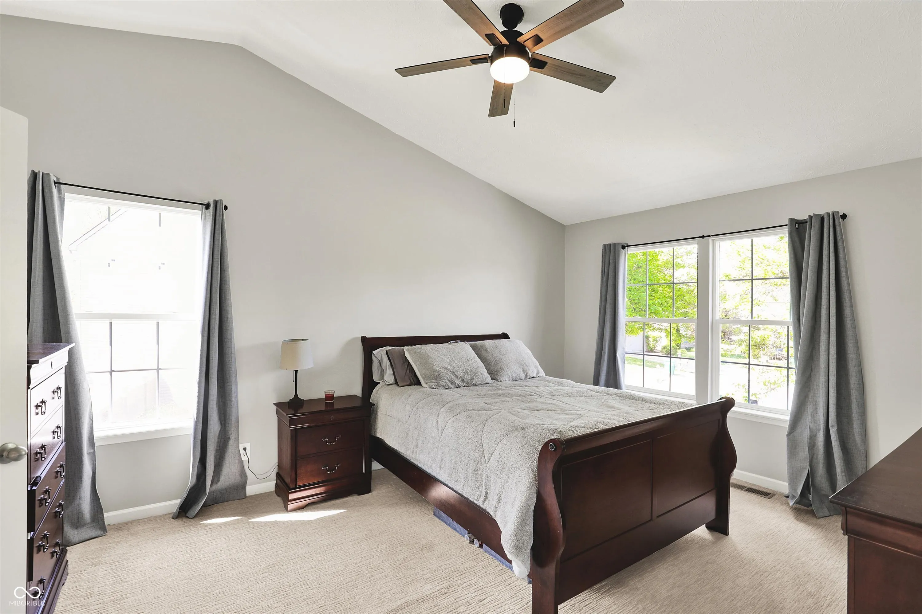 Indianapolis, Indiana 46254, United States, 3 Bedrooms Bedrooms, ,3 BathroomsBathrooms,Residential,Pending,132507